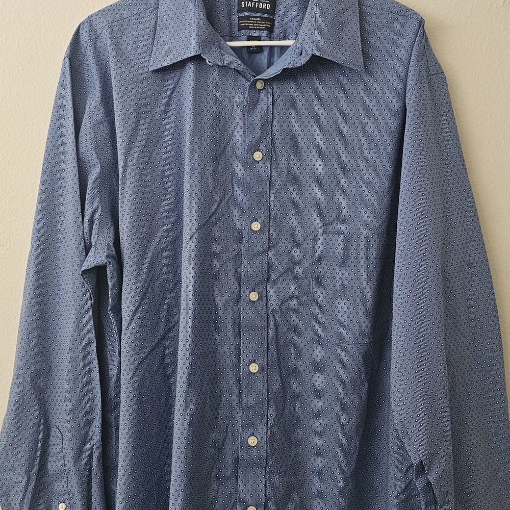 Stafford Men's Navy Patterned Dress Shirt